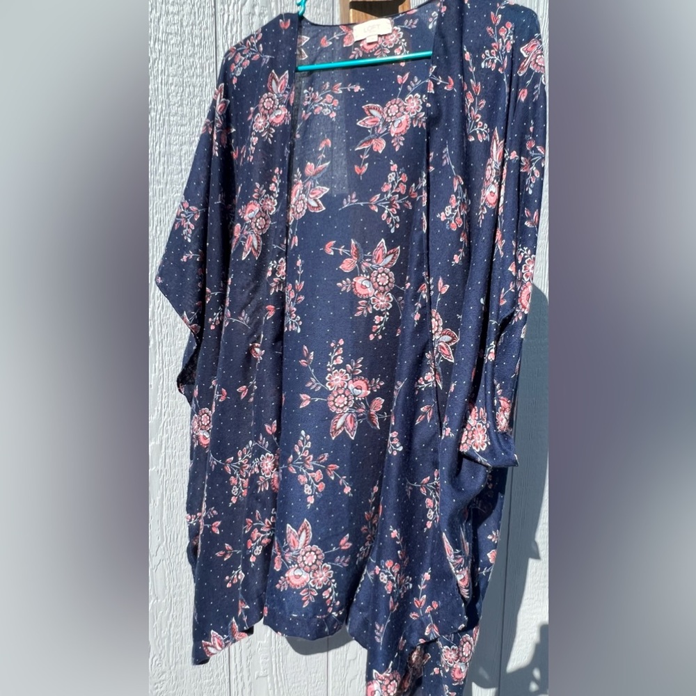 Loft‎ kimono